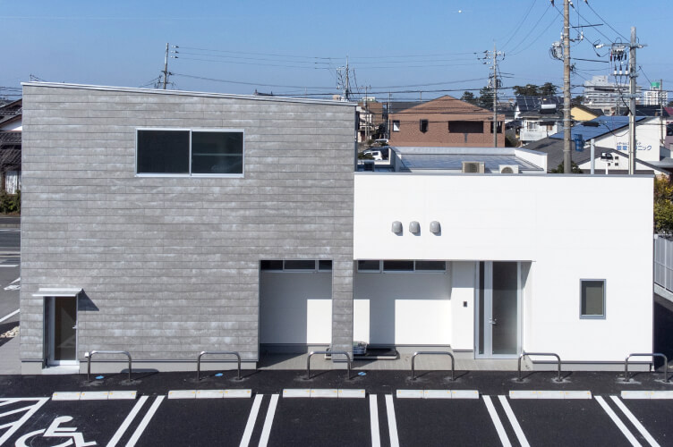 木村あおぞらクリニックの東側入口